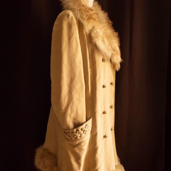 Vintage faux fur coat - Picture 2 of 4